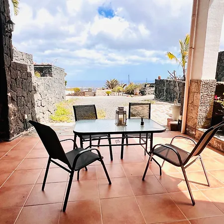 La Majada De Machin * La Asomada (Lanzarote)